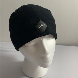 Black Toque
